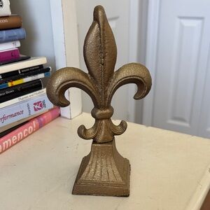 Iron Gold Fleur-de-Lis Decor